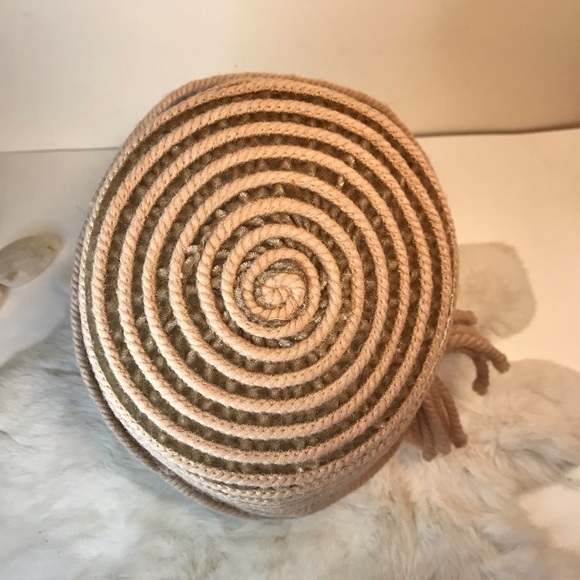 Vintage 60s Everitt Cloche Bell Hat Yarn Neutral main image 8